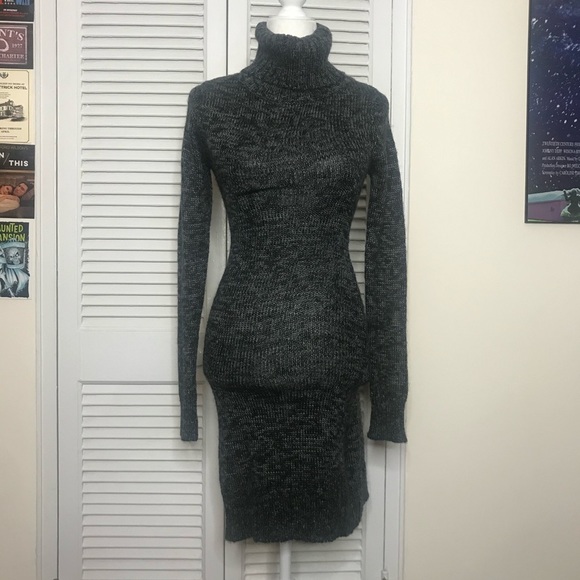 Vintage Dresses & Skirts - Vintage Two-Toned Black & Grey Sweater Dress